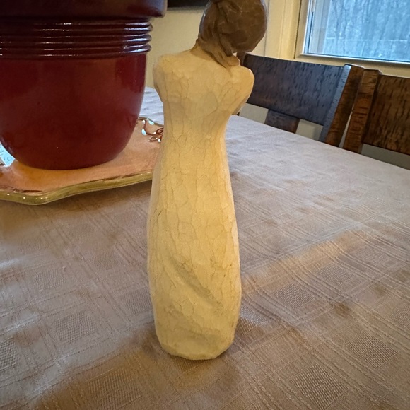 Willow TreeAngel Collectible . Healing Grace - Picture 2 of 3